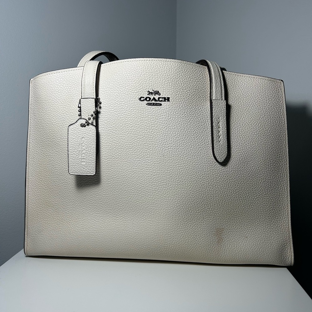 Coach Charlie Carryall